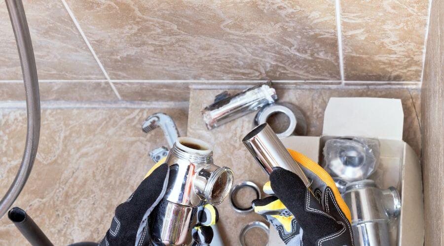 Expert flood damage restoration services in Mantador, ND